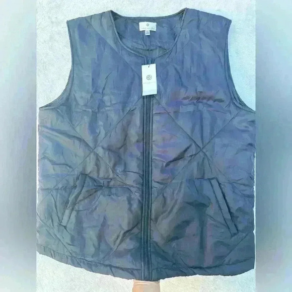 Socialite Quilted Vest Black Size L/XL - Picture 1 of 6